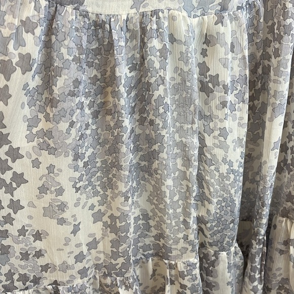 FleaStyle Grey Star Printed Tiered Chiffon Maxi Dress w/ smocked neck & Tassels - Picture 5 of 11